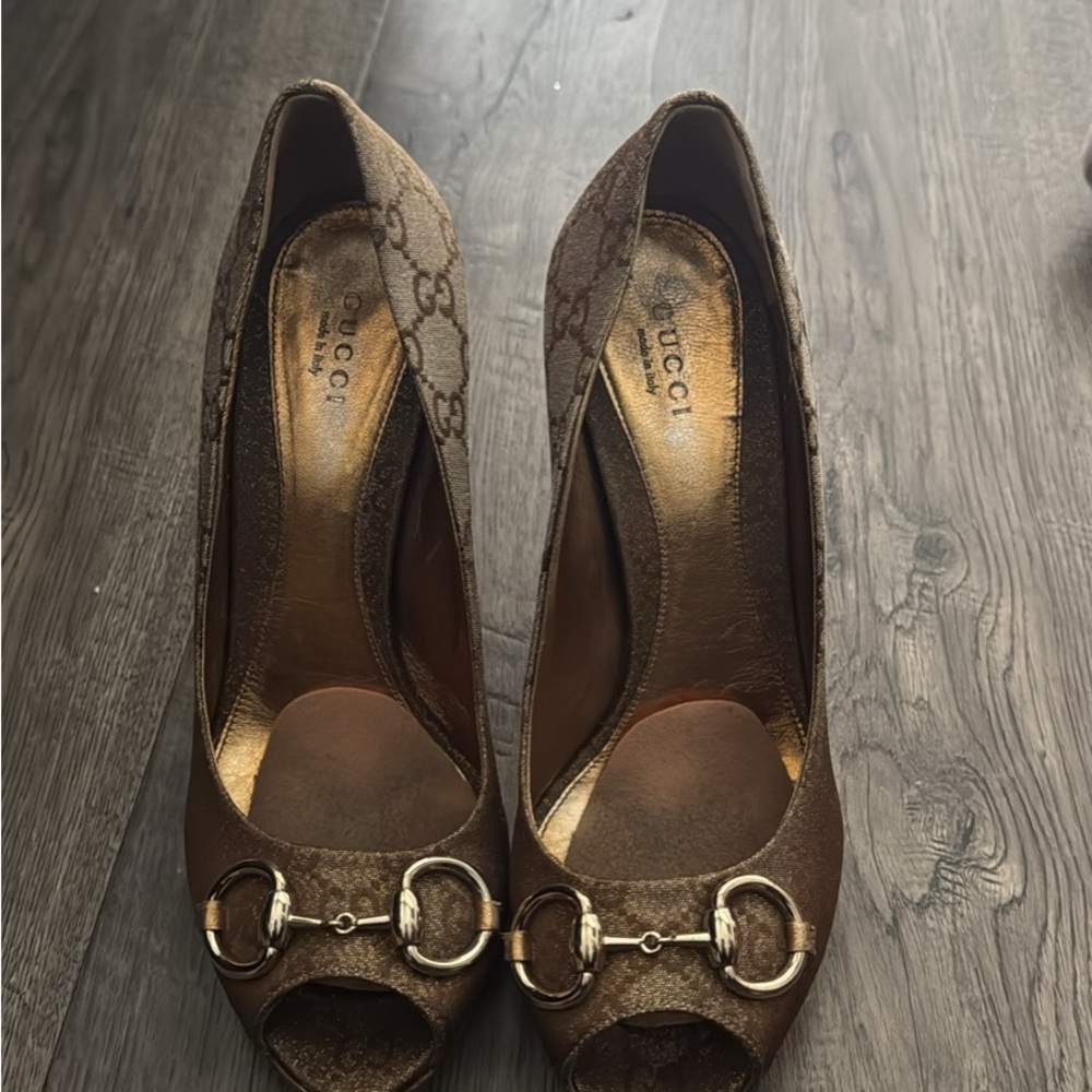 Gucci Brown Peep-Toe Heels with Gold Accents